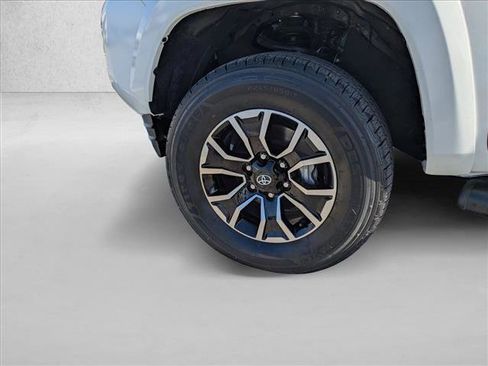 Used 2023 Toyota Tacoma TRD Sport image 21