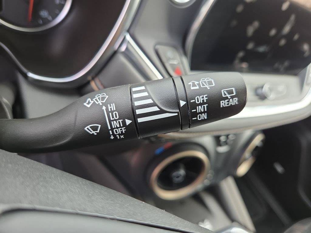 Used 2023 Chevrolet Blazer Premier w/ Driver Confidence II Package FWD image 15