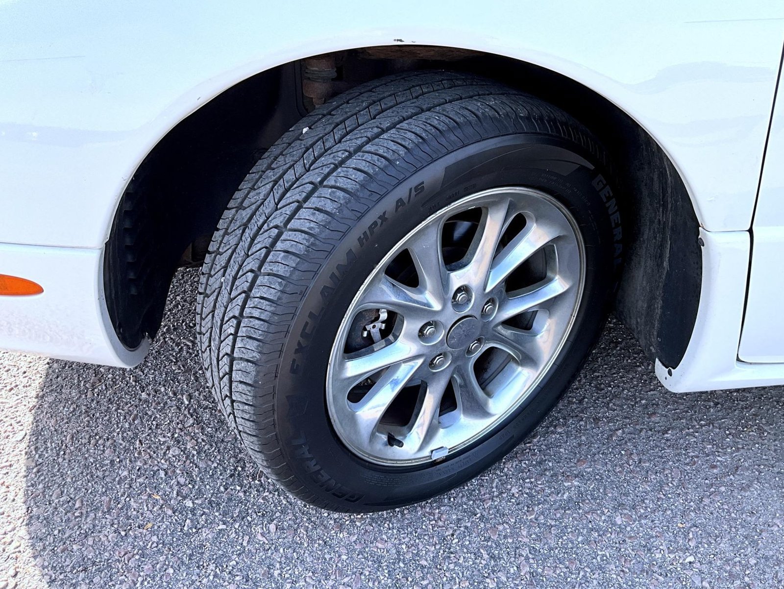 Used 1999 Chrysler LHS FWD image 24