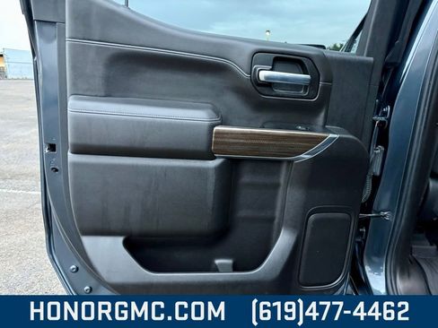 Used 2021 Chevrolet Silverado 1500 LT Trail Boss w/ Bed Protection Package image 18