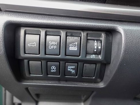 Used 2022 Subaru Forester Premium w/ Popular Package #1 image 16