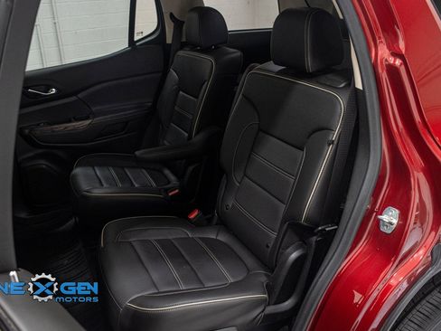 Used 2020 GMC Acadia Denali w/ Denali Ultimate Package image 30