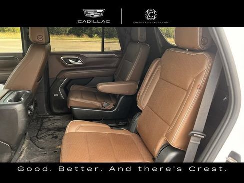 Used 2023 Chevrolet Tahoe High Country w/ Premium Package 2 AWD/4WD image 29