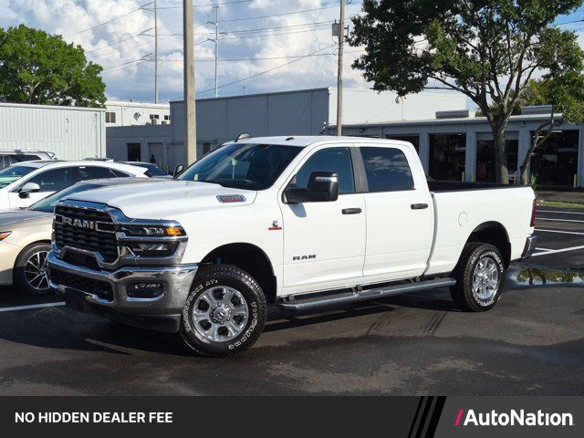 Used 2025 RAM 2500 Big Horn AWD/4WD image 1