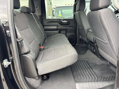 Used 2024 Chevrolet Silverado 2500 Custom w/ Custom Value Package AWD/4WD image 18