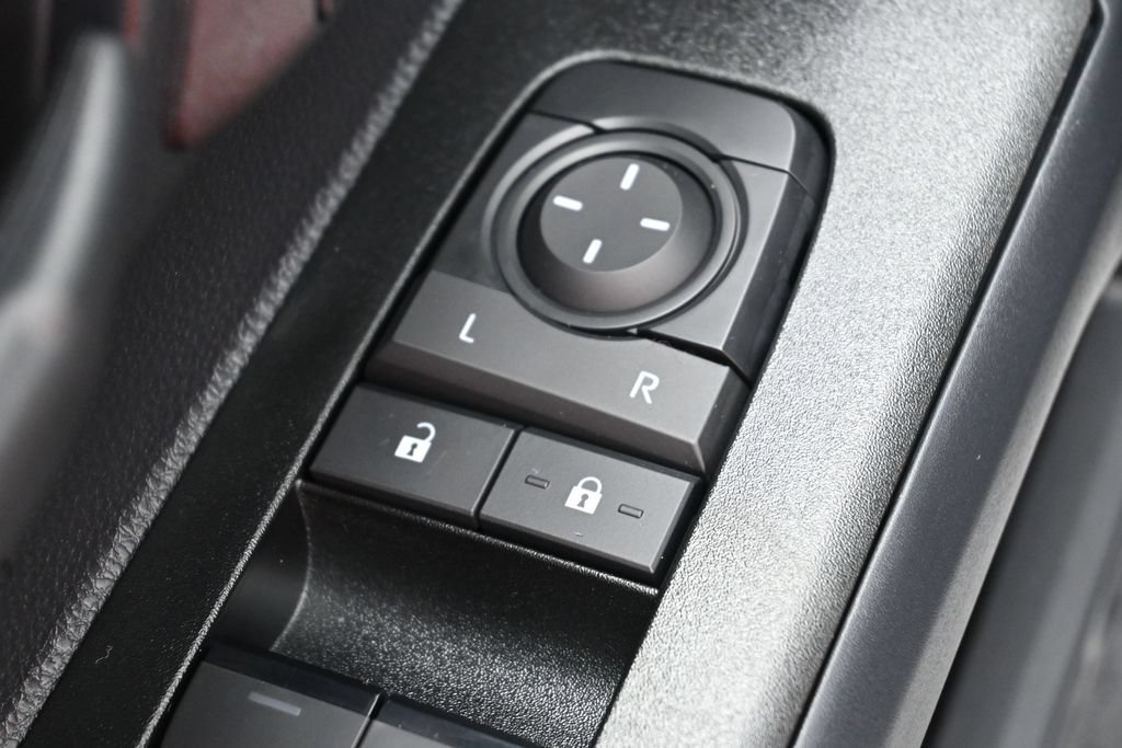 Certified 2026 Toyota 4Runner TRD Off-Road Premium AWD/4WD image 12