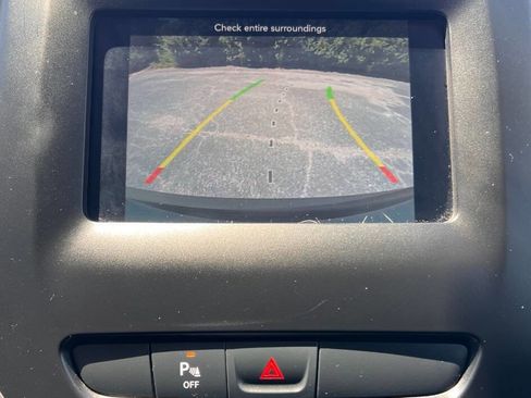 Used 2019 Jeep Cherokee Latitude Plus image 26