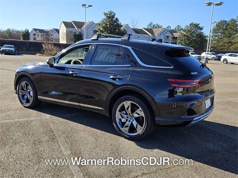 Used 2025 Genesis Electrified GV70 w/ Prestige Package image 9