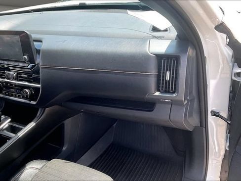 Used 2023 Nissan Pathfinder Rock Creek AWD/4WD image 15