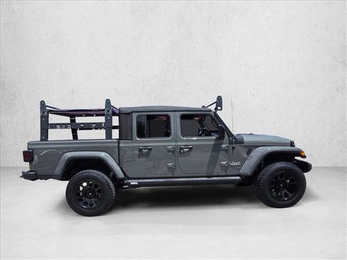 Used 2022 Jeep Gladiator Overland AWD/4WD image 4