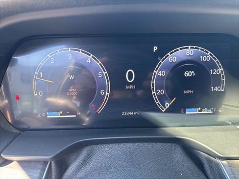 Certified 2024 Jeep Grand Cherokee Limited w/ Luxury Tech Group II RWD image 22