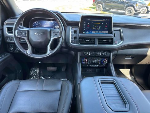 Used 2022 Chevrolet Suburban RST w/ Luxury Package AWD/4WD image 13