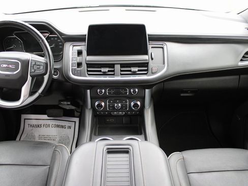 Used 2021 GMC Yukon SLT w/ SLT Premium Package image 35