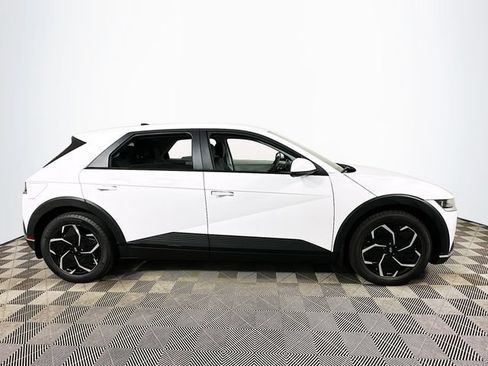 Used 2024 Hyundai Ioniq 5 SEL AWD/4WD image 2