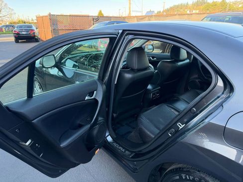 Used 2011 Acura TSX Sedan image 10