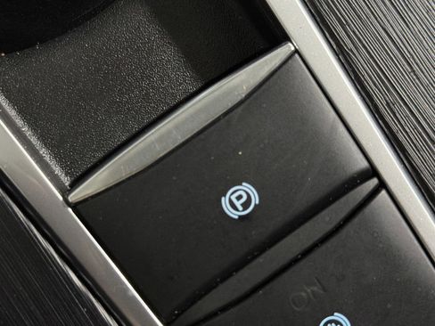 Used 2023 Ford Escape Active w/ Tech Pack #1 image 29