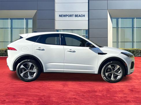 Used 2024 Jaguar E-PACE R-Dynamic SE image 7