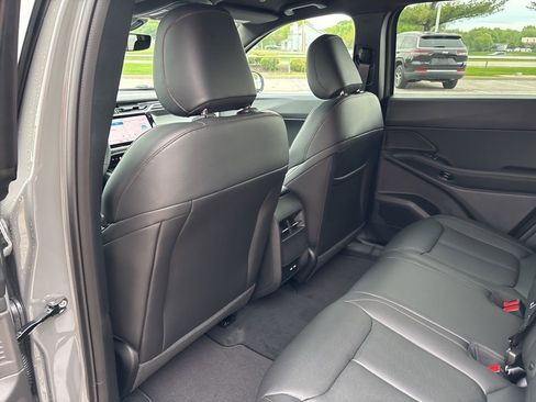 New 2026 Jeep Cherokee Limited AWD/4WD image 42