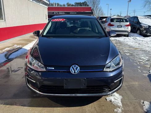 Used 2016 Volkswagen e-Golf SE w/ DC Fast Charging Package image 5