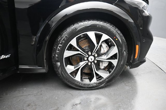Certified 2023 Ford Mustang Mach-E Premium RWD image 33