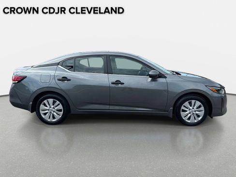 Used 2024 Nissan Sentra S FWD image 4