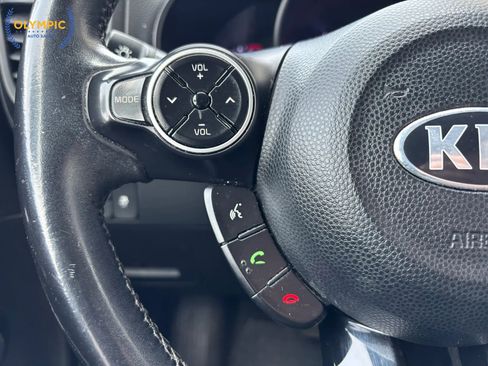 Used 2016 Kia Soul ! image 23