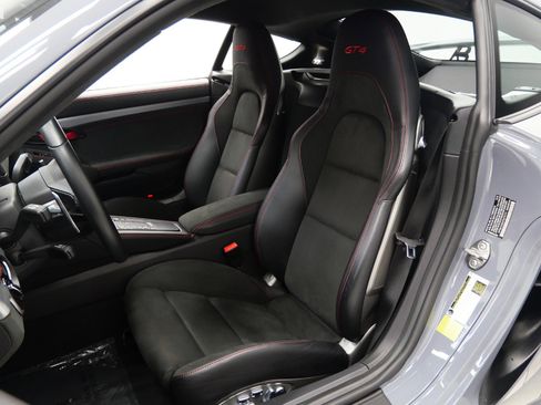Used 2023 Porsche 718 Cayman GT4 image 22