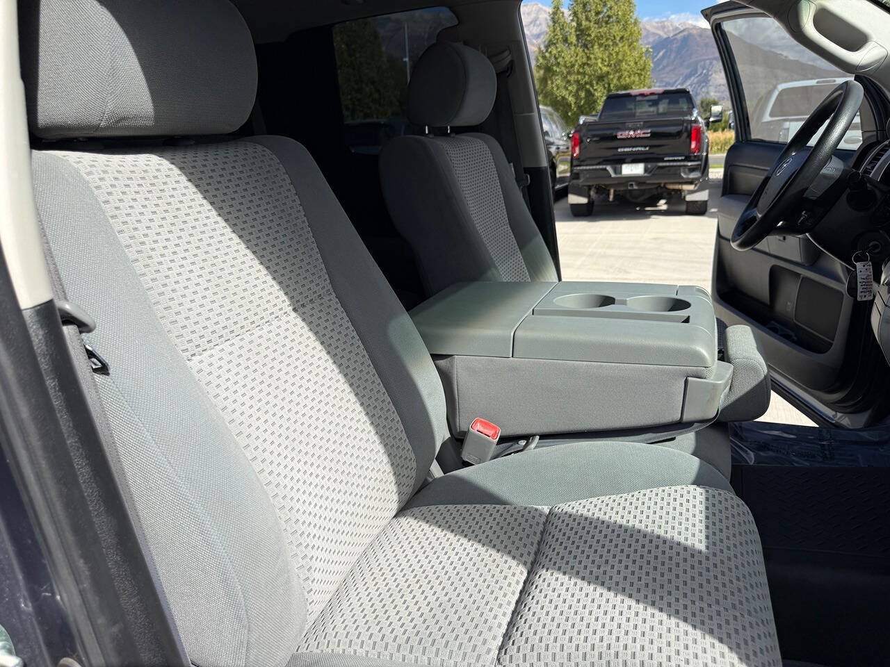 Used 2008 Toyota Tundra SR5 AWD/4WD image 28