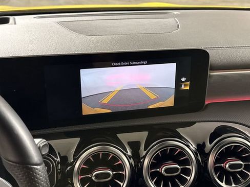 Used 2020 Mercedes-Benz CLA 250 4MATIC image 8