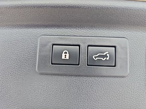 Certified 2023 Subaru Forester Limited image 13