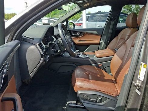 Used 2018 Audi Q7 3.0T Prestige AWD/4WD image 10