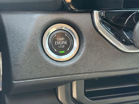 Used 2023 Chevrolet Colorado W/T image 14