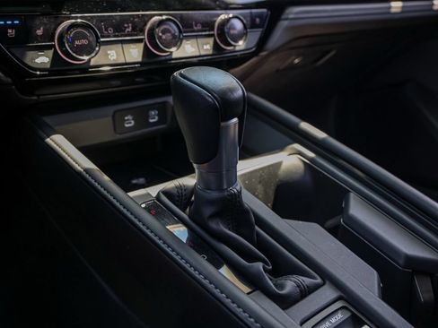 Used 2024 Honda Accord Touring image 30
