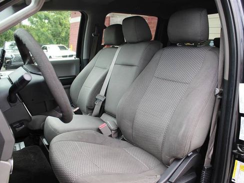Used 2015 Ford F150 XLT AWD/4WD image 19