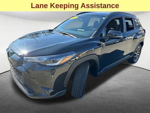 Used 2024 Toyota Corolla Cross AWD Hybrid image 5