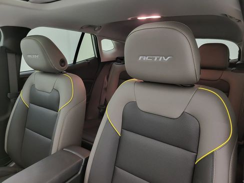 New 2026 Chevrolet Trax ACTIV w/ Sunroof Package image 28