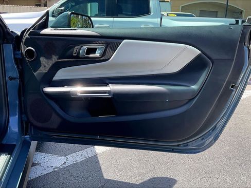 Used 2025 Ford Mustang GT Premium w/ GT Performance Package image 24