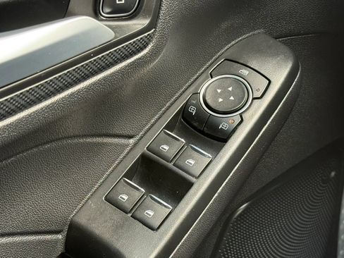 Used 2025 Ford Escape ST-Line Select AWD/4WD image 37