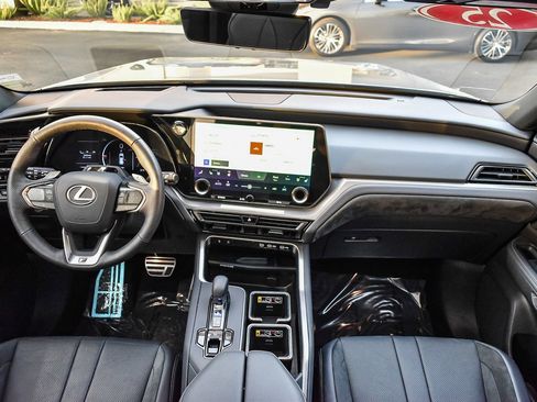 Used 2025 Lexus TX 500h AWD image 13