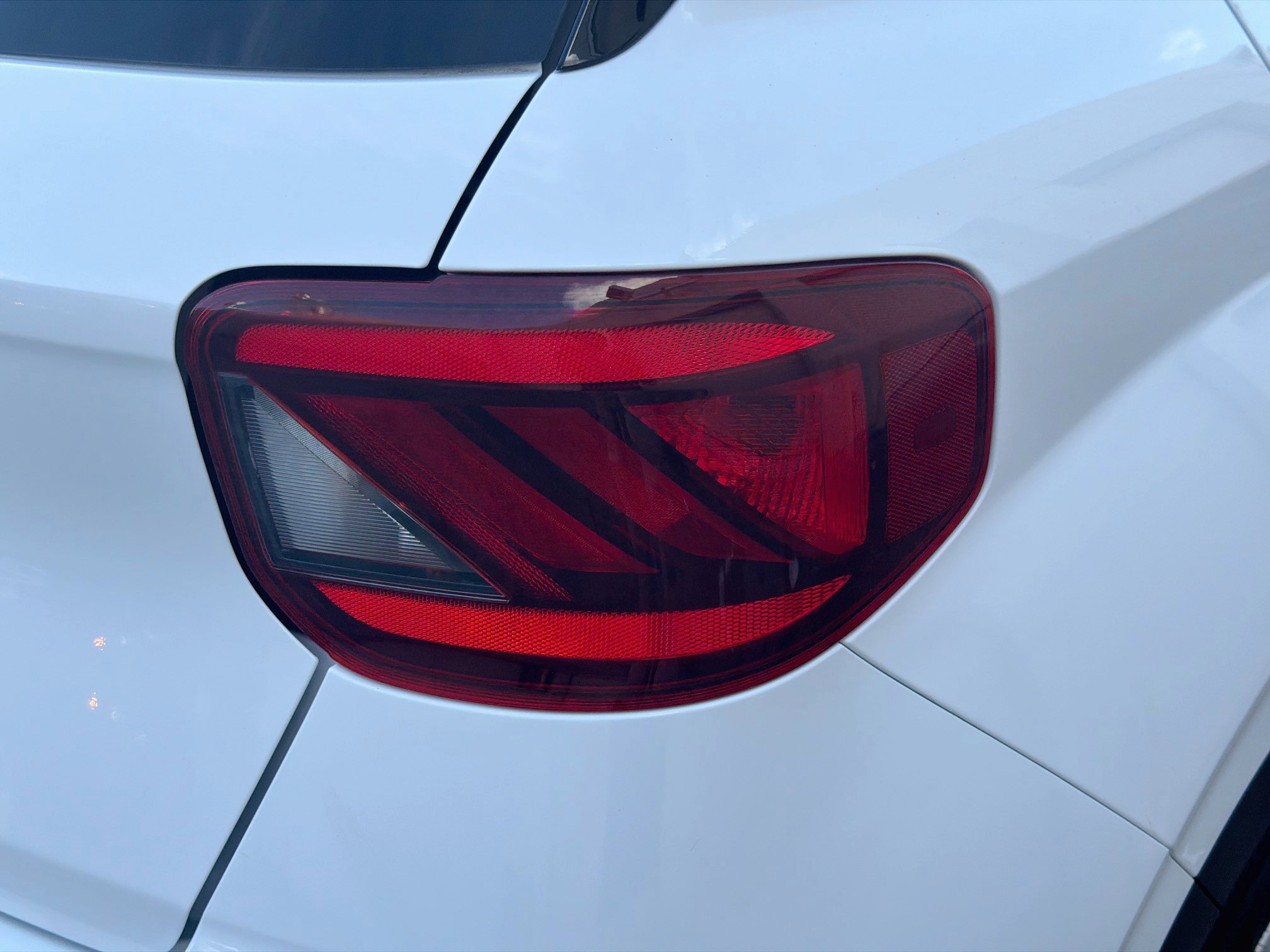 Used 2022 Hyundai Venue SE w/ Cargo Package FWD image 25