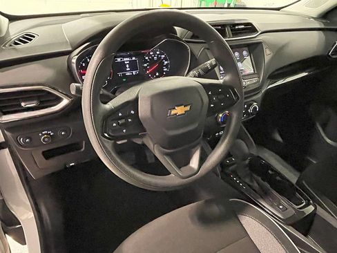 Used 2023 Chevrolet TrailBlazer LT image 22