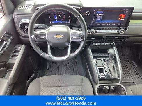 Used 2023 Chevrolet Colorado LT w/ LT Convenience Package RWD image 12