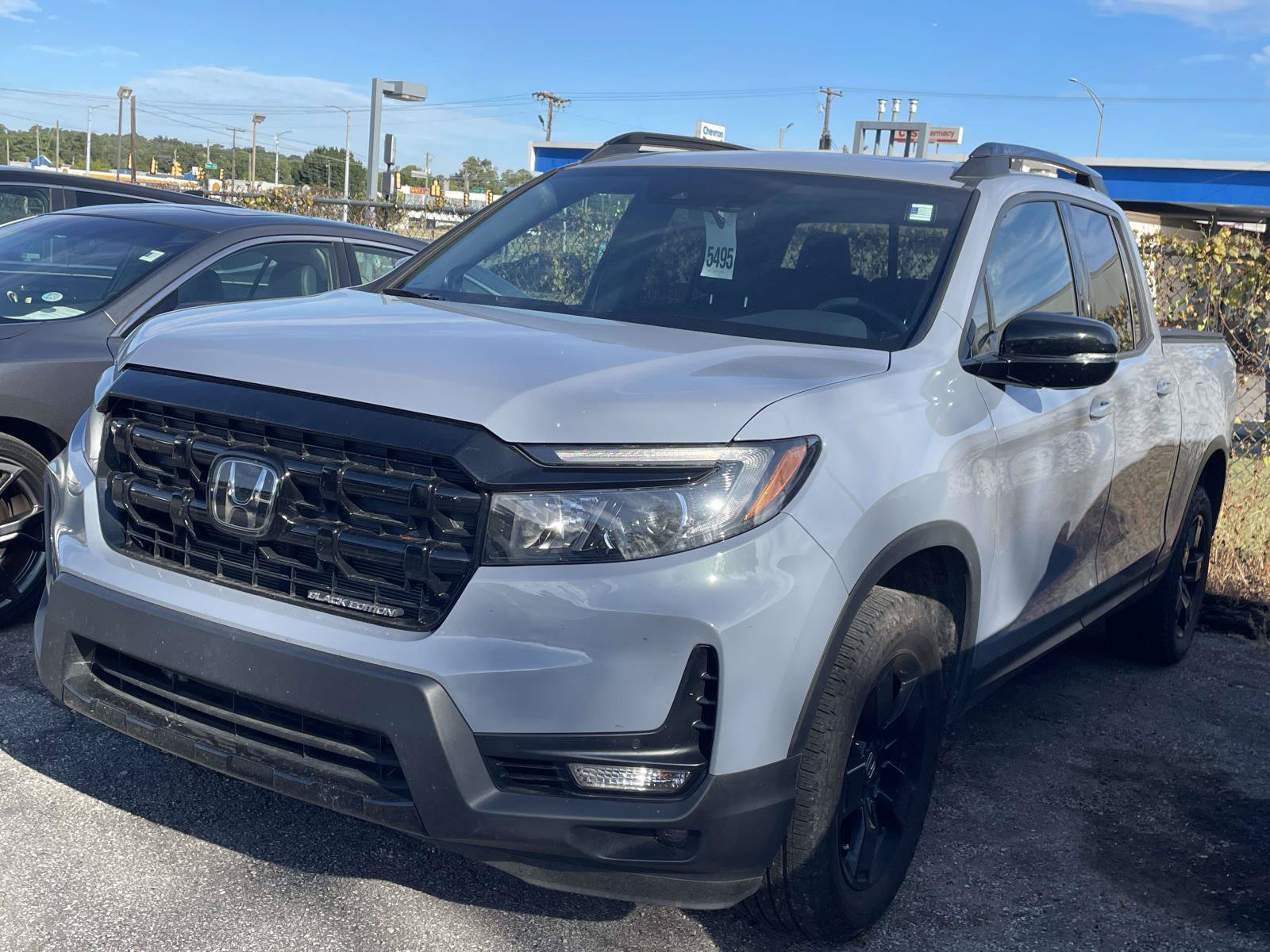 Certified 2024 Honda Ridgeline Black Edition image 3