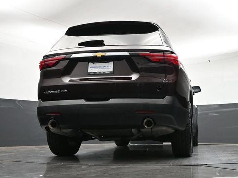 Used 2023 Chevrolet Traverse LT AWD/4WD image 27