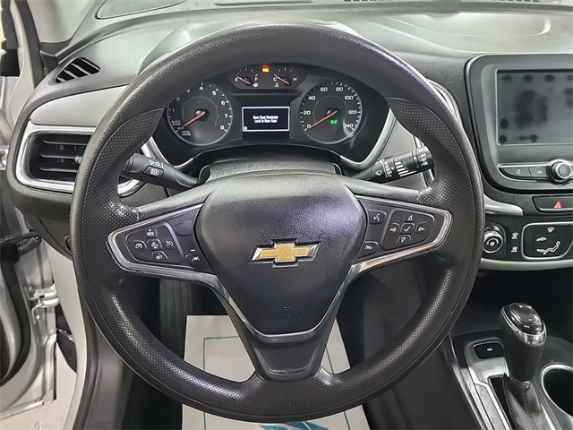Used 2020 Chevrolet Equinox LS w/ LS Convenience Package AWD/4WD image 11