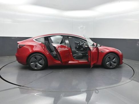 Used 2019 Tesla Model 3 Long Range AWD/4WD image 29