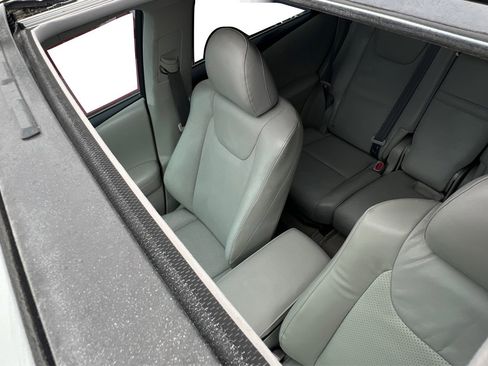 Used 2011 Lexus RX 350 2WD w/ Premium Pkg image 17