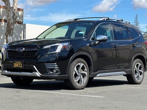 Used 2022 Subaru Forester Touring w/ Popular Package #3 image 8