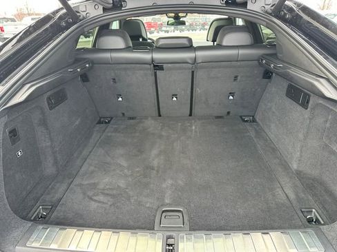 Used 2024 BMW X6 xDrive40i w/ Premium Package image 9