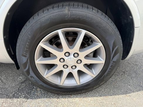 Used 2017 Buick Enclave Leather AWD/4WD image 68